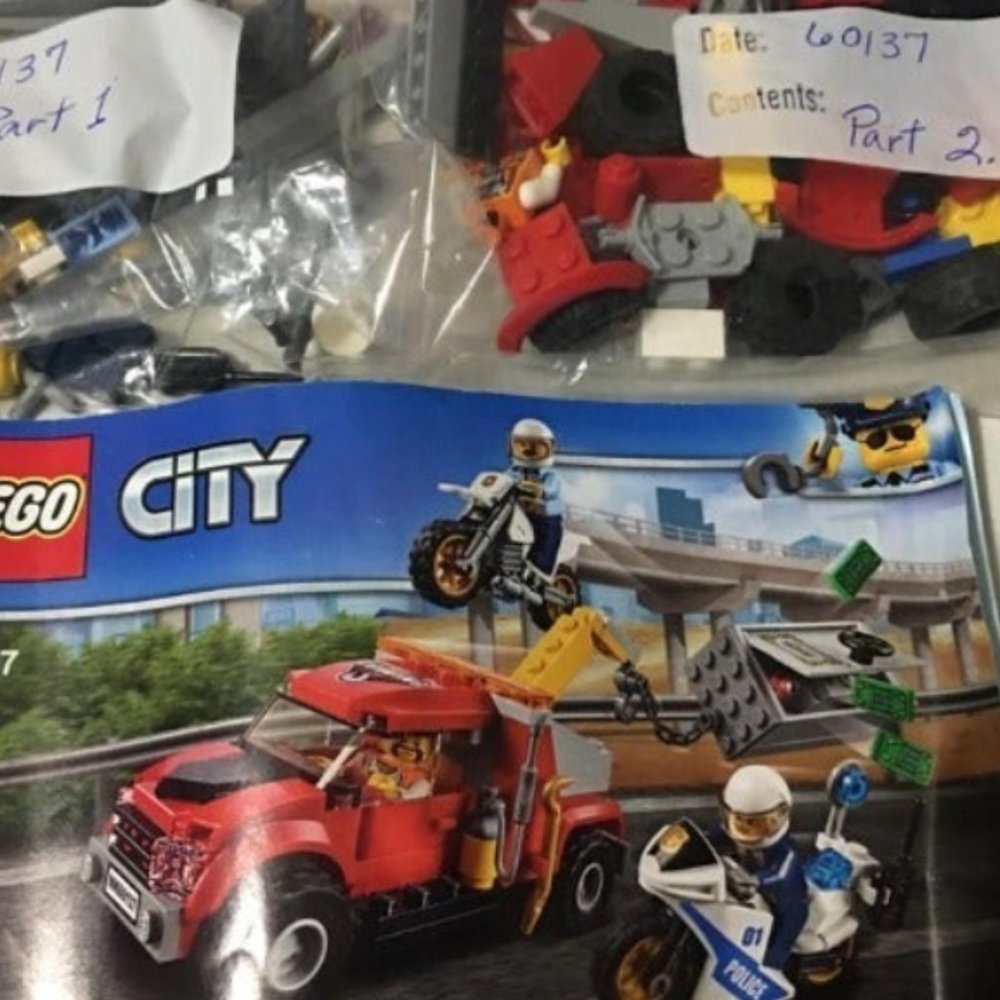 LEGO City Police Tow Truck Trouble 60137